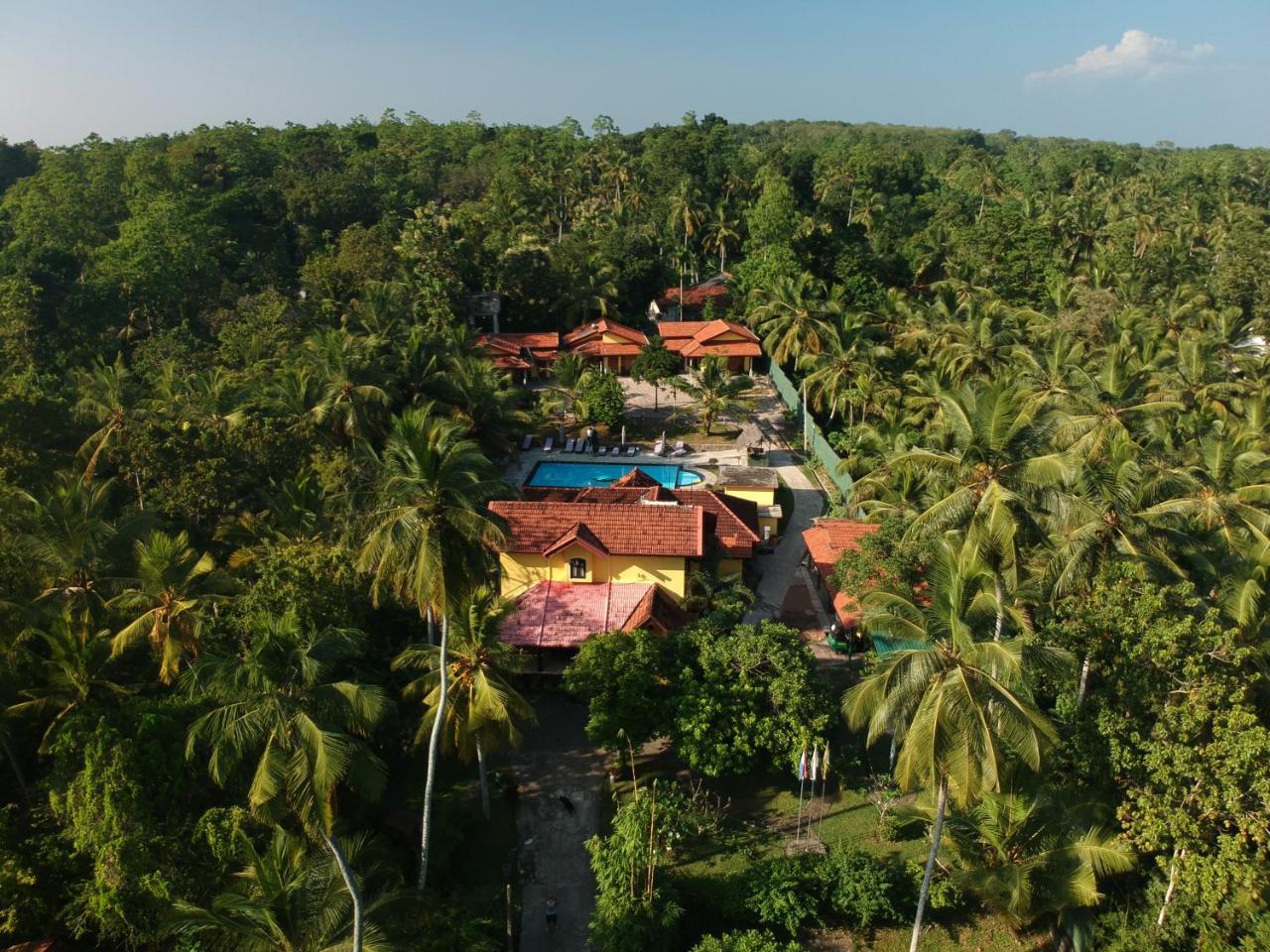 Resort Like No Other Uggalboda Exterior photo